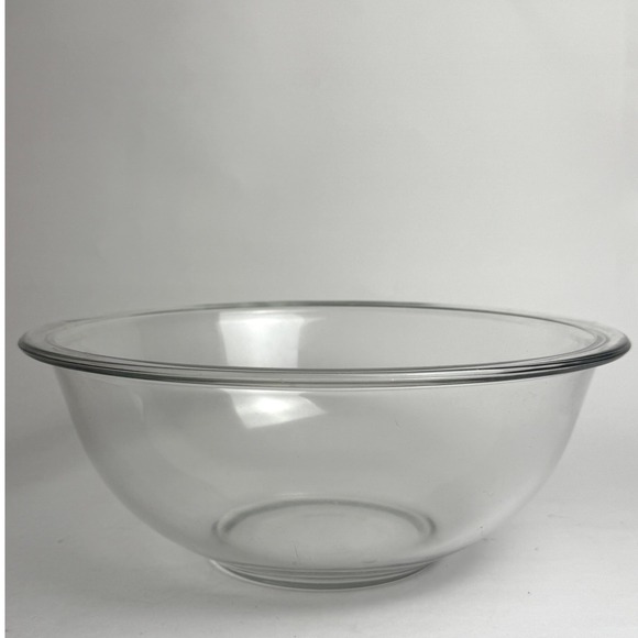 Pyrex Other - Pyrex Glass Mixing Bowl 325 2.5L Clear Made in‎ USA Oven Broiler Safe